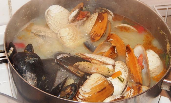 Con concurso de pintura Salud Machalí busca promover el consumo responsable de mariscos