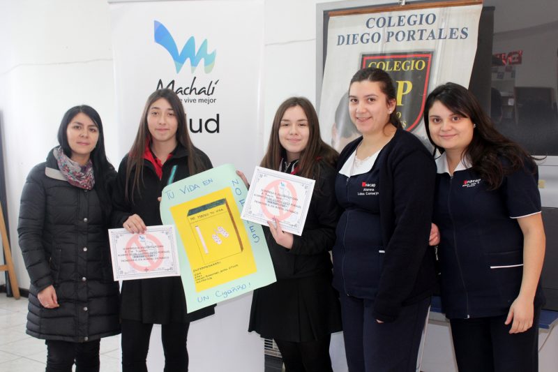 Estudiantes machalinos conocen los riesgos de fumar