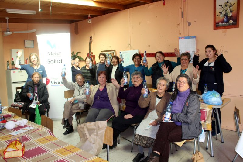 Salud Machalí realizó taller de estimulación cognitiva a adultos mayores de la comuna