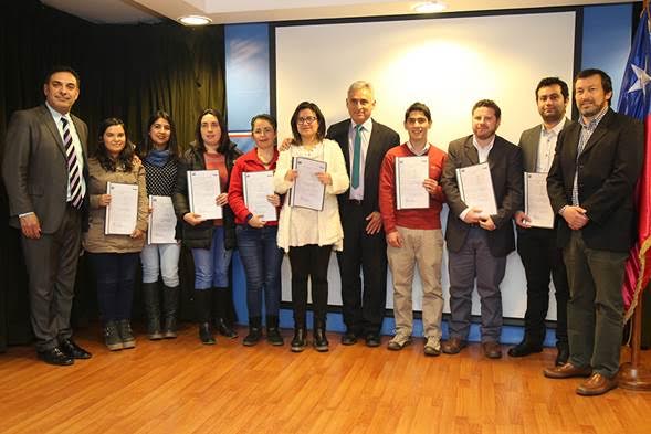 Jóvenes que estudiaron con beneficios del Estado trabajan en comunas rurales