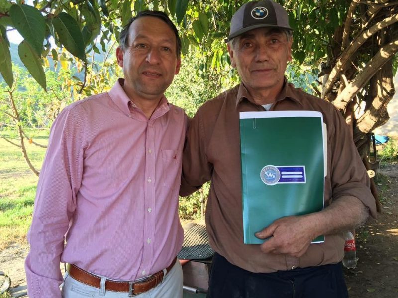 Vecinos de Coya recibieron sus escrituras de propiedad