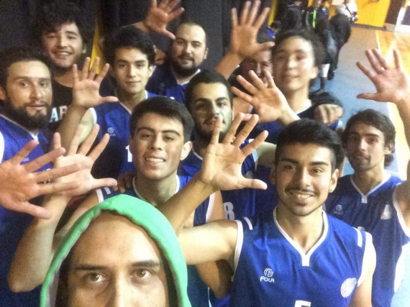Machalí extiende su invicto en la Liga Regional de Básquetbol