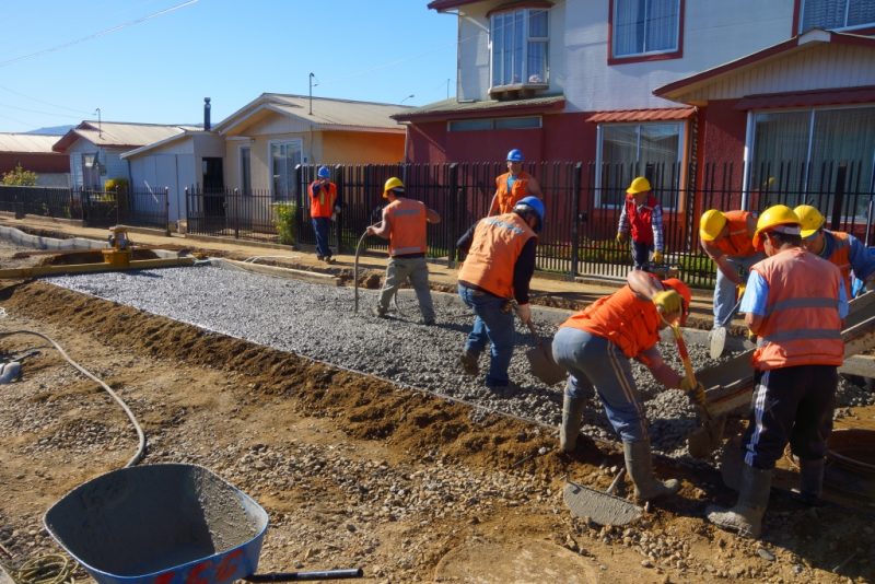 Más de 20 comunas de la región mejorarán sus pavimentos gracias al Minvu