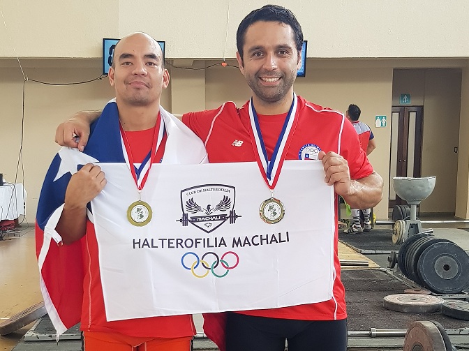 Pesistas machalinos triunfan en el Panamericano de República Dominicana