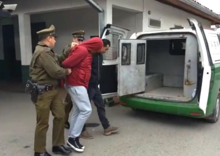 Dos detenidos por clonación de tarjetas en cajero automático