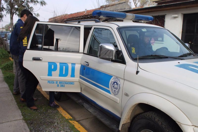 PDI detiene a mujer que vendía zapatillas de marca falsas por las redes sociales