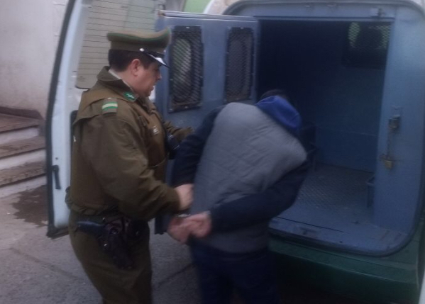 Detienen a sujeto por robo a oficinas en calle Arturo Prat