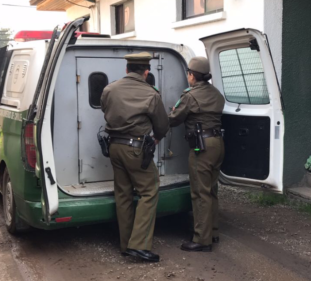 Roban a joven mujer y autor es detenido por civiles en Av. San Juan
