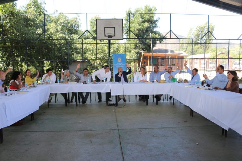 Consejo Regional aprueba más de 8 mil millones de pesos para instalar red de alcantarillado en Peumo y Palmilla