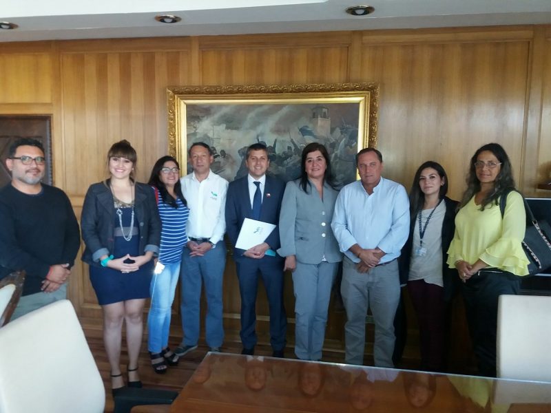Intendente Juan Masferrer recibe a autoridades de Machalí
