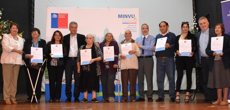 Más de 300 familias son beneficiadas con subsidios de vivienda