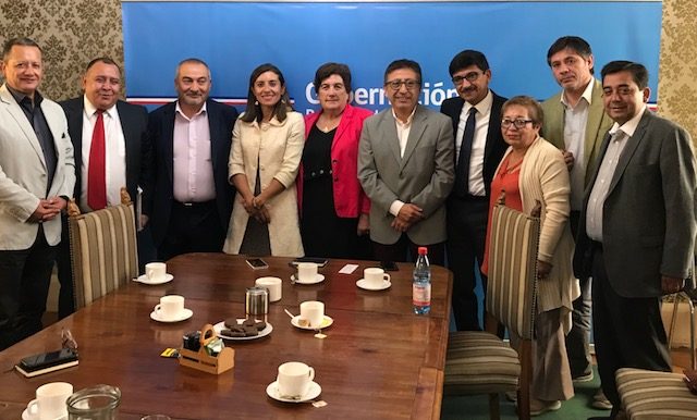 Gobernadora Ivonne Mangelsdorff Galeb, se reúne con Alcaldes de la Provincia de Cachapoal