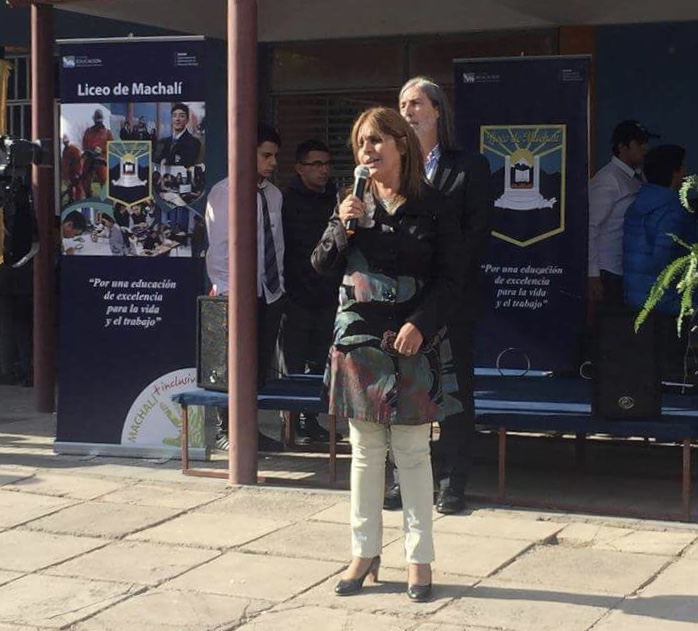 Directora del Liceo de Machalí retomó funciones esta mañana