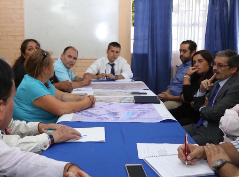 Intendente Juan Manuel Masferrer se reúne con “No + Tacos” y trabajan problemática de la congestión Machalí-Rancagua