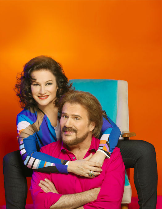Pimpinela vuelve a Chile con el show “Hermanos: La Historia y sus Grandes Éxitos”