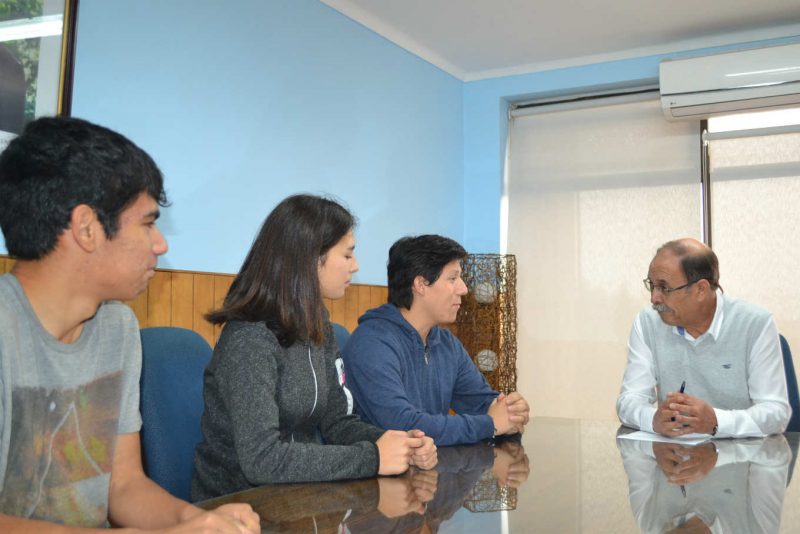 Liceo de Machalí retorna a clases tras intervención de Seremi de Educación