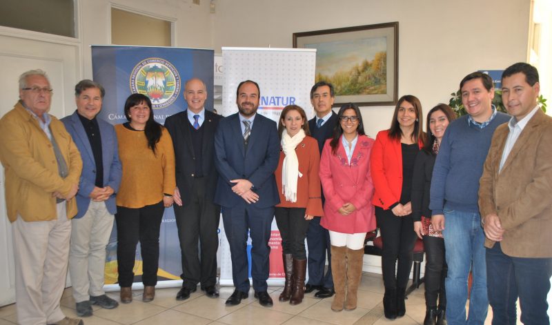 Seremi de Economía y Sernatur lideran segundo Encuentro Regional de Presidentes de Gremios de Turismo