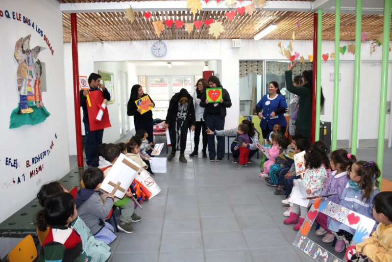 Jardín Infantil y Sala Cuna Santa Teresita se compromete a trabajar contra el tabaquismo