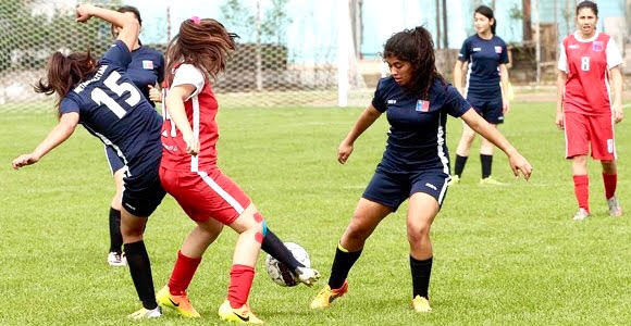 JUEGOS BINACIONALES: PRUEBA DE JUGADORAS PARA EL FÚTBOL FEMENINO