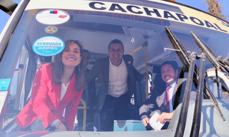 Gobierno entregó más de 2 mil 800 millones de pesos para renovar micros y colectivos