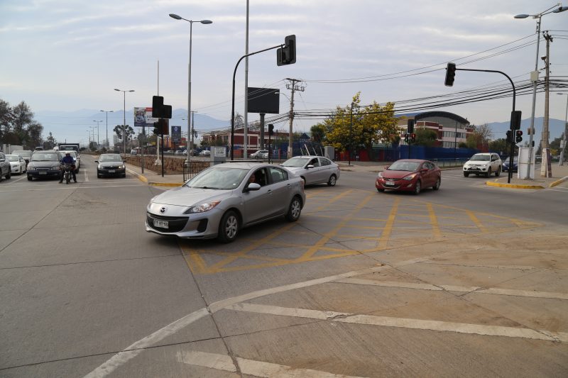 Reducen los tiempos de semáforos en horario nocturno en principales cruces de Machalí y otras comunas