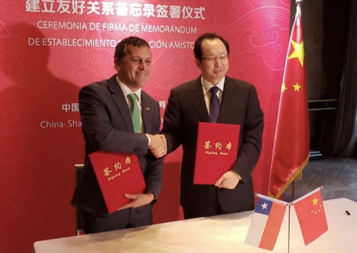Intendente Masferrer firma hermanamiento con provincia china de Shanxi que reforzará el liderazgo comercial de O’Higgins