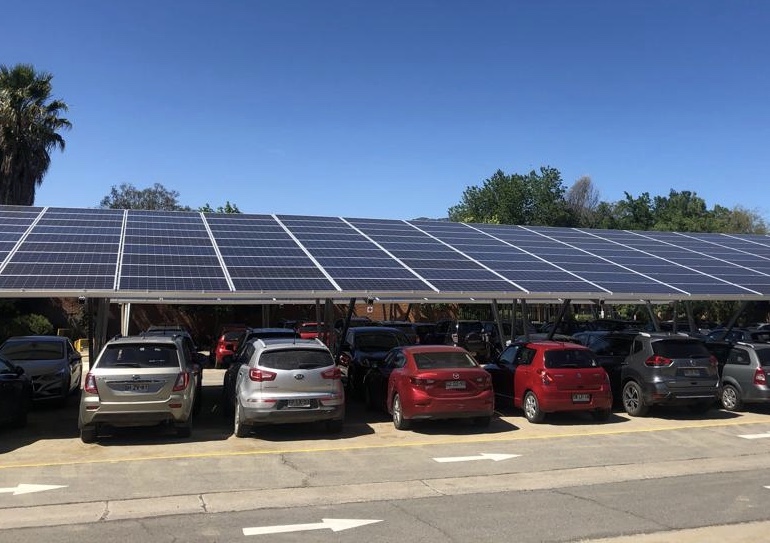 Colegio Coya instala sistema fotovoltaico compuesto por más de 300 paneles solares