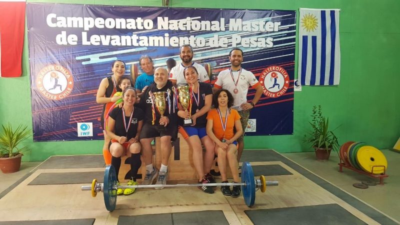 Pesistas machalinos vuelven a destacar en torneo nacional de Halterofilia