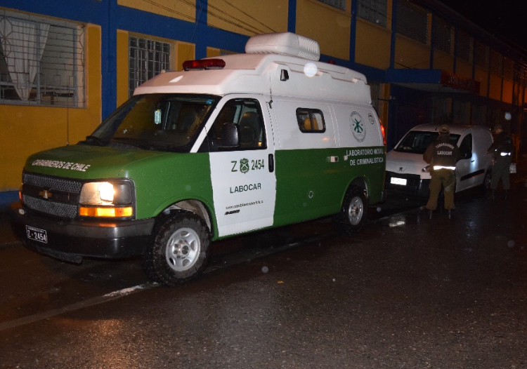 Hombre encierra a su pareja y le prende fuego a la vivienda