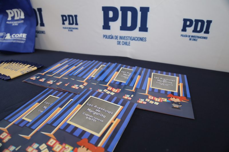 Libro de la PDI enseña a los niños cómo actuar ante un delito