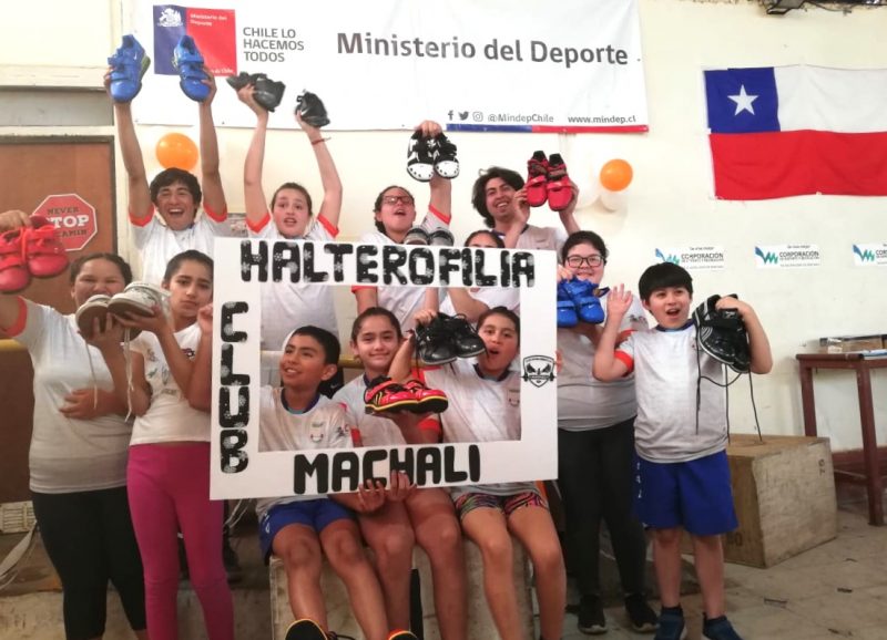 MINISTERIO DEL DEPORTE POTENCIA  EL LEVANTAMIENTO DE PESAS EN MACHALÍ