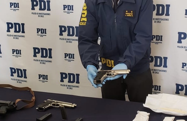 Mostazal: sujeto amedrentaba a vecinos con armas de fuego