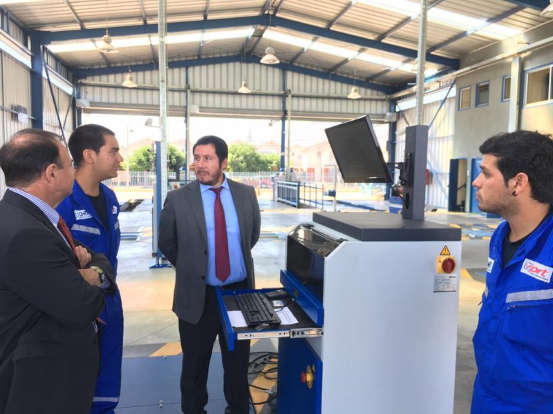 Avanza la implementación en la región de la revisión técnica digital con Código QR