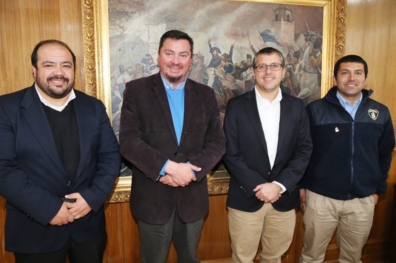 Paredones: Intendente Masferrer anuncia proyecto para la construcción de cuartel de Bomberos