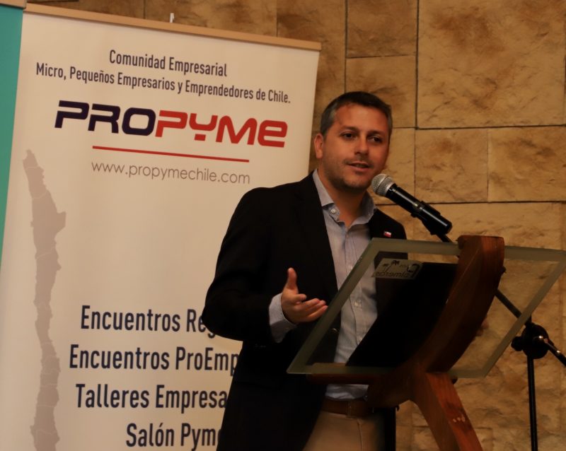 Intendente Masferrer lidera jornada de transformación digital a Pymes de O’Higgins