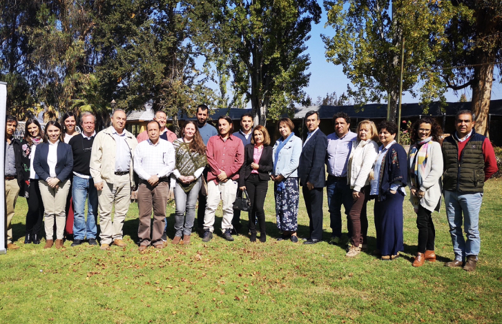 Lago Rapel: Sernatur realiza taller para mejorar la gestión de la ZOIT