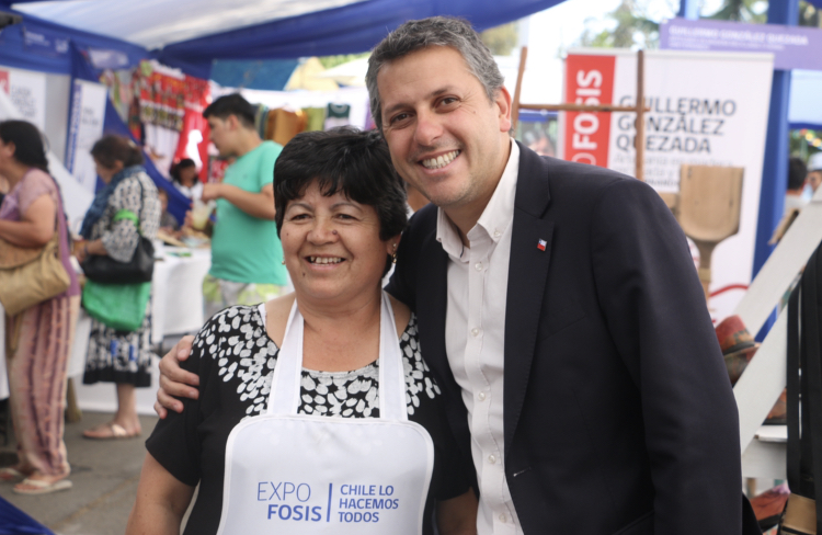 Intendente Masferrer anunció la entrega de $600 millones para apoyar a emprendedores del FOSIS