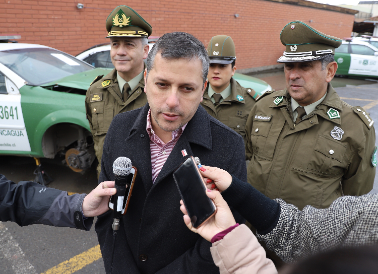 Intendente Masferrer anuncia que enviará proyecto para comprar 42 vehículos nuevos para Carabineros