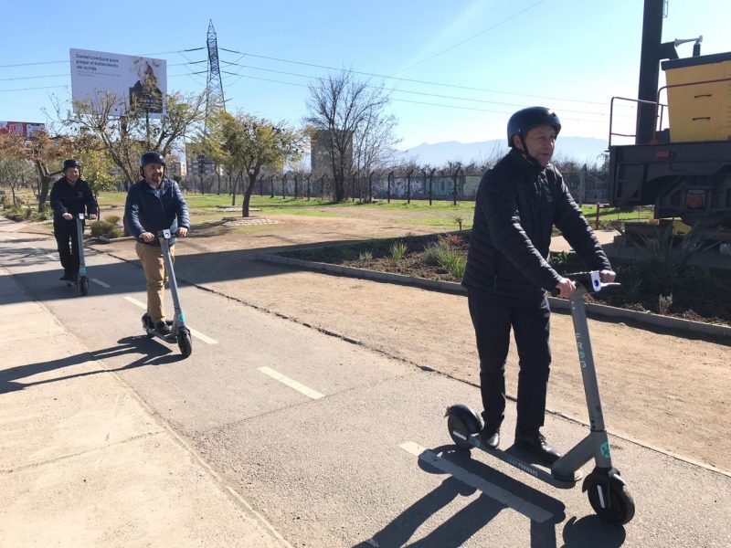 Machalí lanza scooter eléctricos como alternativa de transporte sustentable