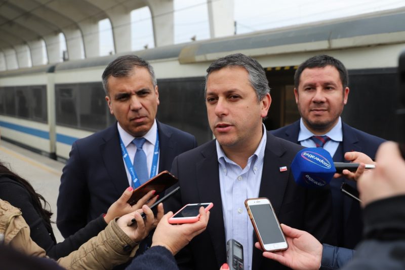 Nuevo servicio ferroviario anunciado por el Presidente Piñera permitirá mejorar la conectividad de O´Higgins Nuevo servicio ferroviario anunciado por el Presidente Piñera permitirá mejorar la conectividad de O´Higgins