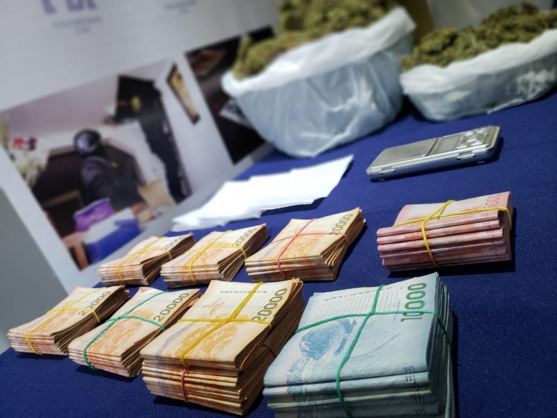 Denuncia anónima permite la incautación de drogas y $7 millones en efectivo