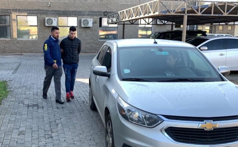 DETIENEN A JOVEN DE 19 AÑOS INVOLUCRADO EN DIFERENTES ROBOS EN RANCAGUA