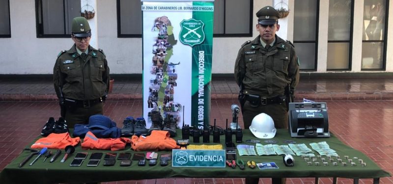 Carabineros detiene a 4 sujetos por millonario robo a sucursal CrediChile de Rancagua