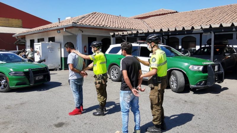 Carabineros de Rancagua detuvieron a dos personas por conducir motocicleta robada