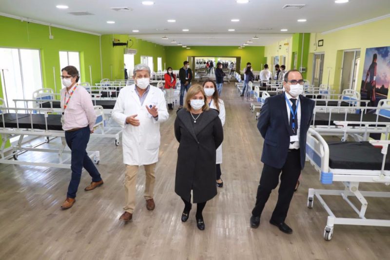 Intendenta Cofré inspeccionó “Hospital de Campaña en Estadio El Teniente” el que cuenta con 70 camas para la pandemia