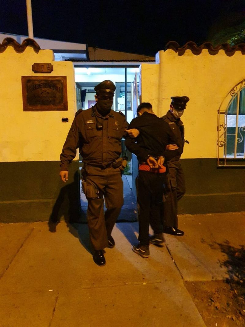 Tres menores detenidos tras realizar dos robos en Av San Juan.