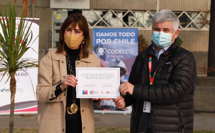 Codelco firma convenio para avanzar en equiparidad laboral
