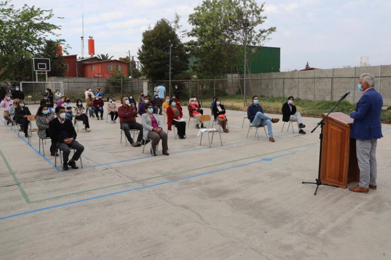 Vecinos de Los Lirios cuentan con Alarmas comunitarias para mayor seguridad