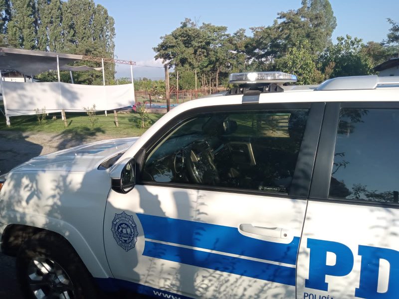 Mujer de 78 años es víctima de robo en su hogar y ladrones la golpean antes de fugarse