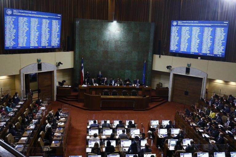 A las 15:00 hrs se comienza a ver el “5to Retiro” en la Cámara